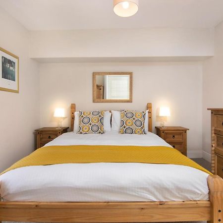 סליסבורי Salt Lane Apartments מראה חיצוני תמונה