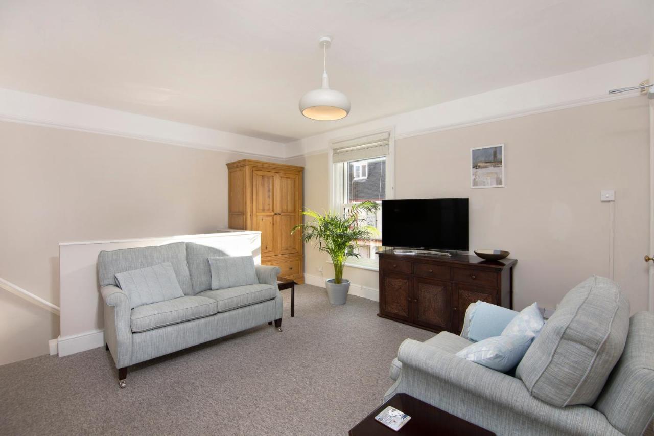 סליסבורי Salt Lane Apartments מראה חיצוני תמונה